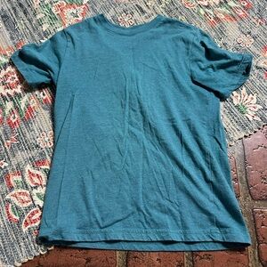 Wonder Nation green tee